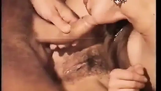 ITA Angelica bella pamer gairah seksual yang nggak terkendali