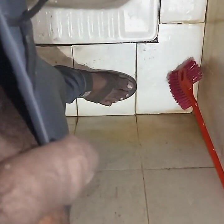 Indian Boy Wife Office Room and Licking Pussy