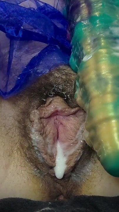 PAWG Riding Hude Dildo og hender orgasme | Klipp 2