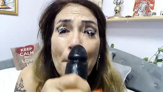 Melissa Johnson хочет быть твоей бабушкой шлюшкой до спермы для большого черного члена