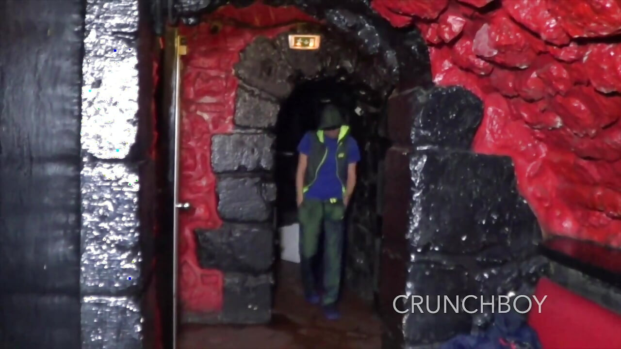 2196 ragazzo sexy scopata crudamente da latino con ragazzo tatuato