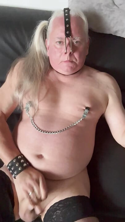 Sandrasau pederast cu coada dischetată