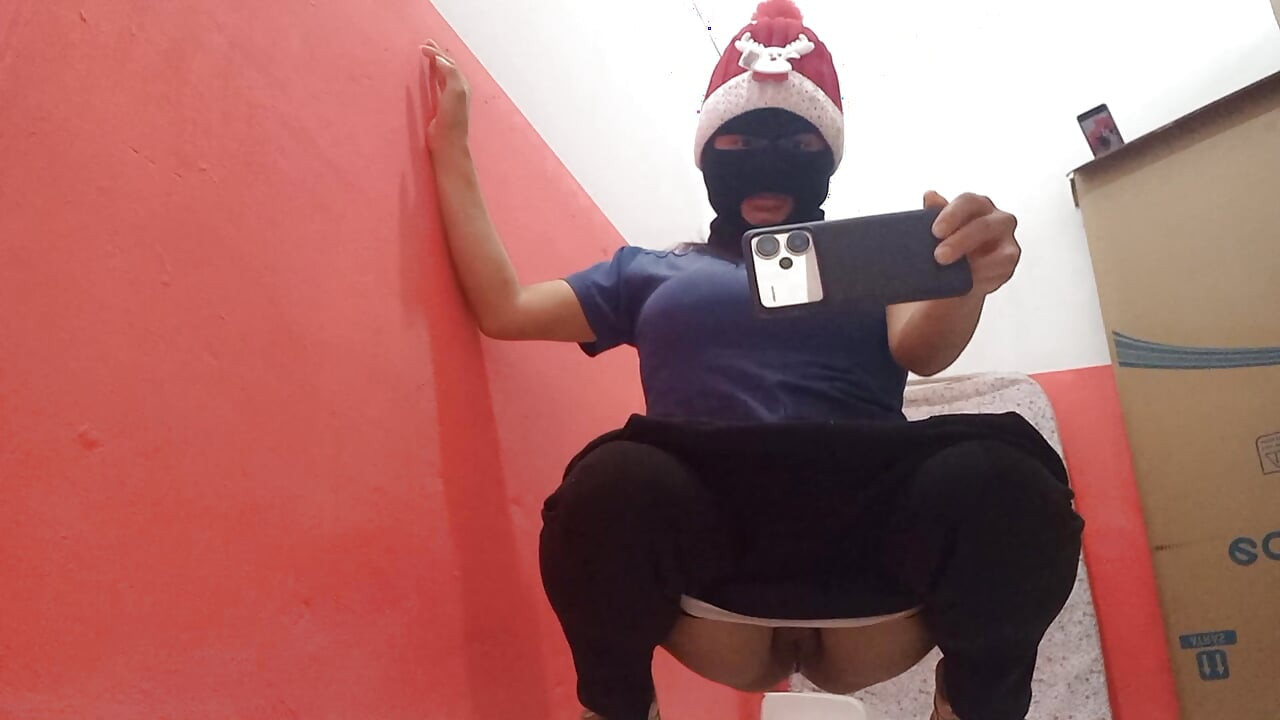 Erotic Indian makes homemade from her work warehouse. She has a royal vagina