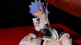 Rem figuur bukkake. Sof