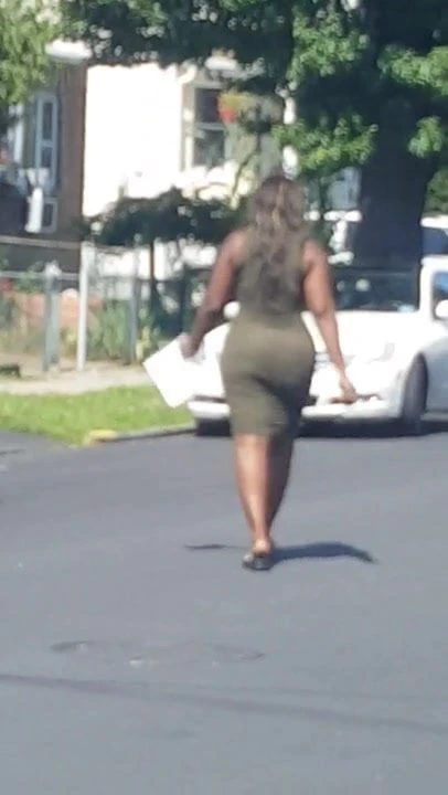 bad black chic walking across
