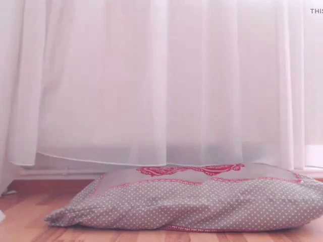 Evde yalnız sikiş genç