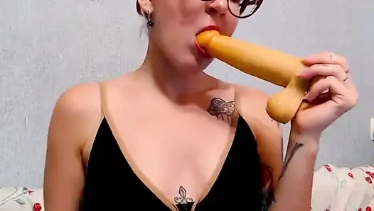 Sepong kontolmu & godain lubang pantatku