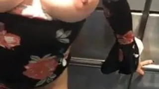 Kurwa w windzie