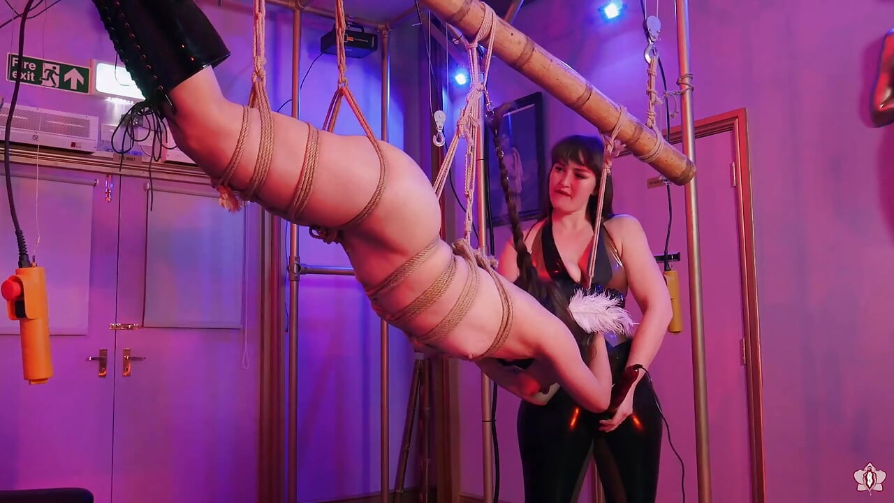 Hanging Pony Girl Slave Mila Receives Flogging and Pussy Tenderising by Goddess Vivienne L’amou