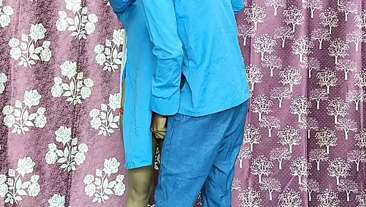 Hintli desi seksi üniversiteli kızlar sıkı amcık xxx