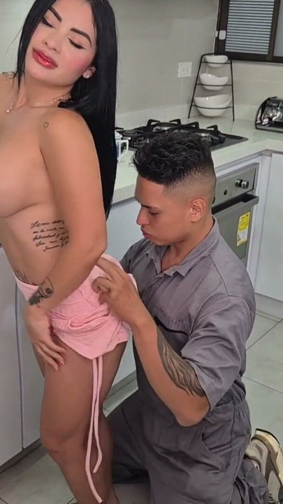 Cute Latina pays PLUMBER APPRENTICE with a good ride on her cock and she gets rich | Clip 1
