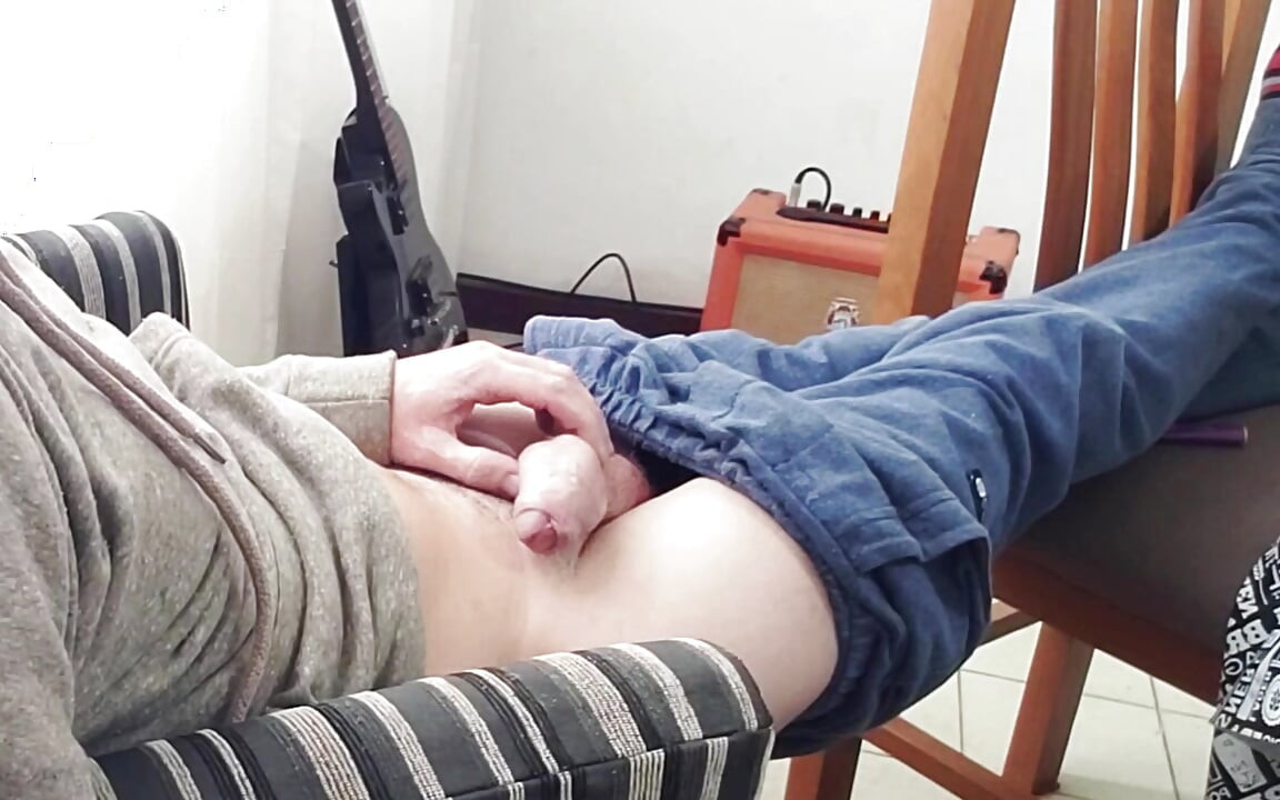 Playing with his cock, he finishes well.