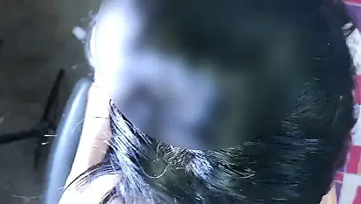ELECTRICIAN KA KALA MOTA BADA LUND DEKH RAHA NHI GYA WITH AUDIO DESI INDIAN PORN SEX VIDEO