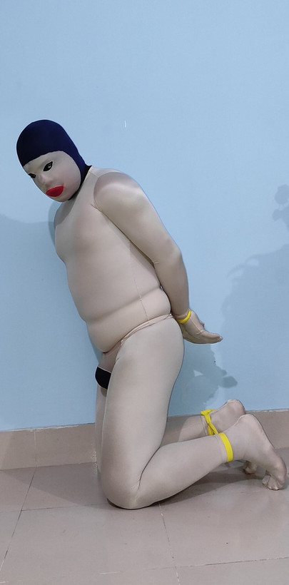 Zentai Kuća Gorda Femdom Gospodarica Robinja
