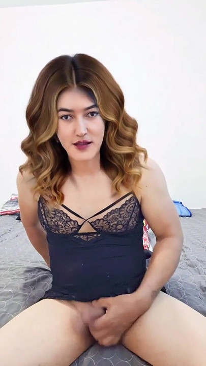 Quién me da ropa sexy | Clip 1