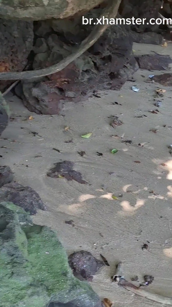 Memorable moment from "Chubby girl slacking off and walking on the beach"