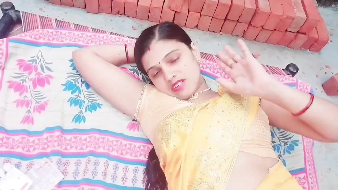 Watching Indian Outdoor Stepmom Take A Hot Bath Makes Her Stepson Go Crazy For Fucking Her