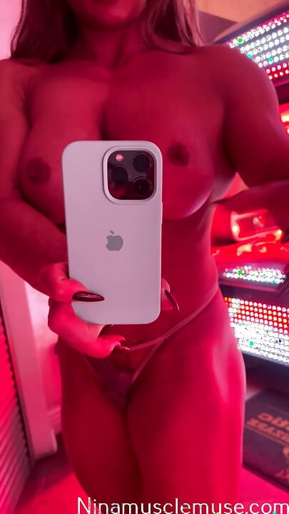 Apenas faça o que a mamãe diz e eu vou deixar você cheirar