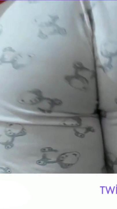 CAMELTOE- MASTURBATE WITH PAJAMAS- BIG ASS- RUBBING PUSSY WITH PAJAMAS | Clip 2