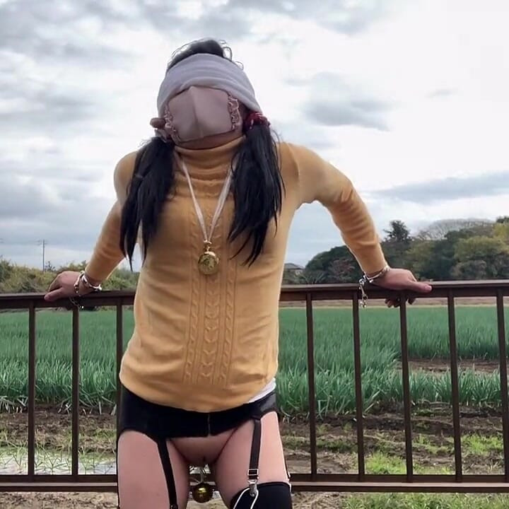 Master Trainer's Personal Training No. 30: Outdoor Restraint Vibrator Training