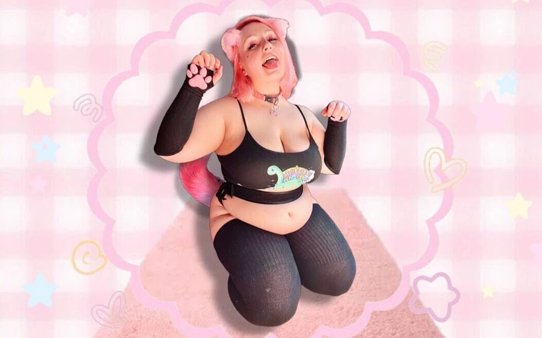 POV: Your Curvy Puppygirl GF Is Hungry for Your Boner