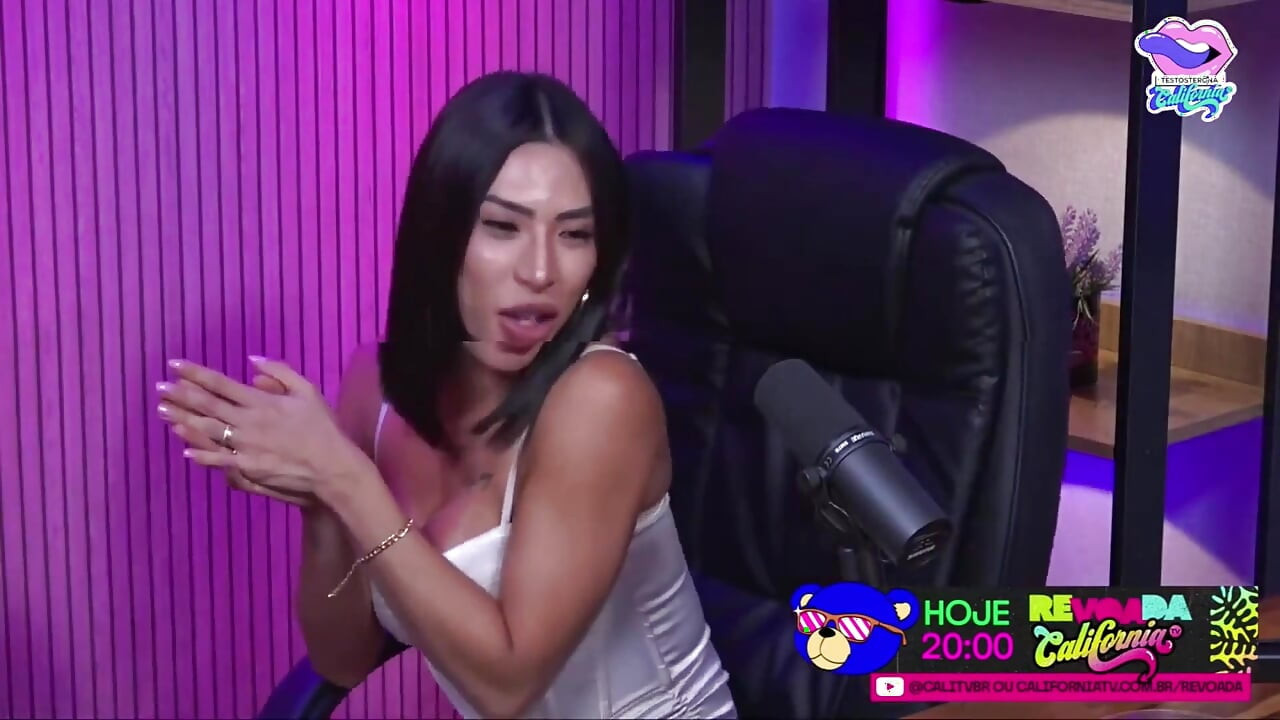 Podcast Revoada - Beatriz Miuky