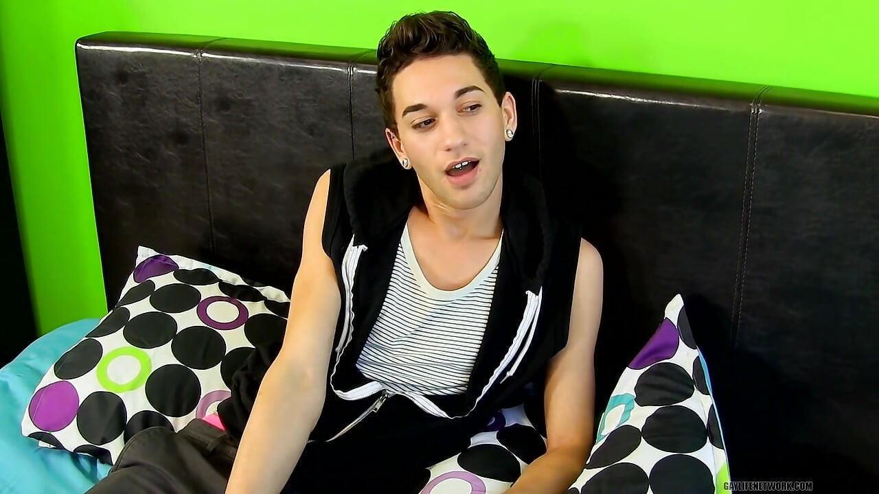 On Set with New Boy Seth