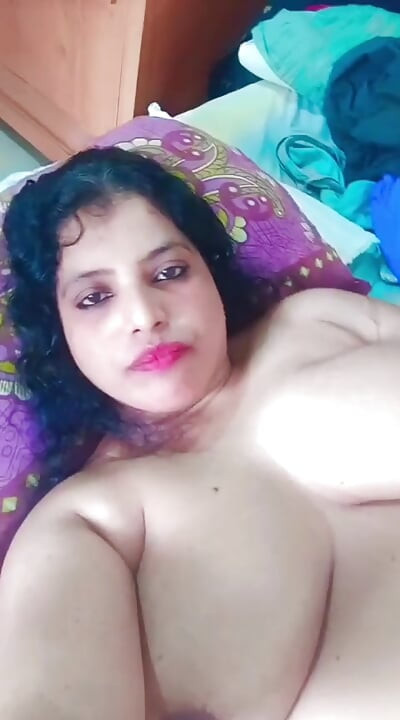 Kerala Aunty's feelings are similar.