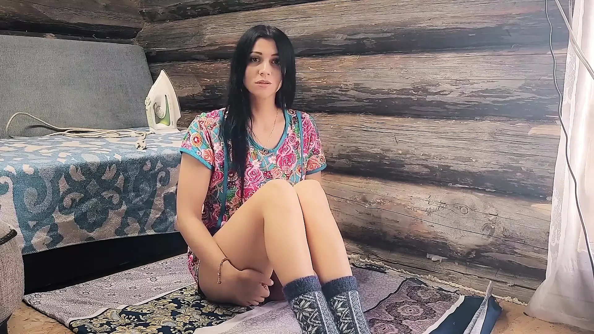 Country Girl Opens Her Pie Wide so You Can Cum Inside It