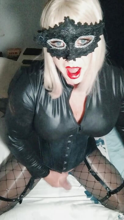 Emmas Catsuit Travesti