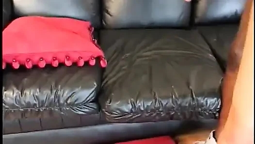Pelacur memiliki obsesi dengan kontol hitam besar
