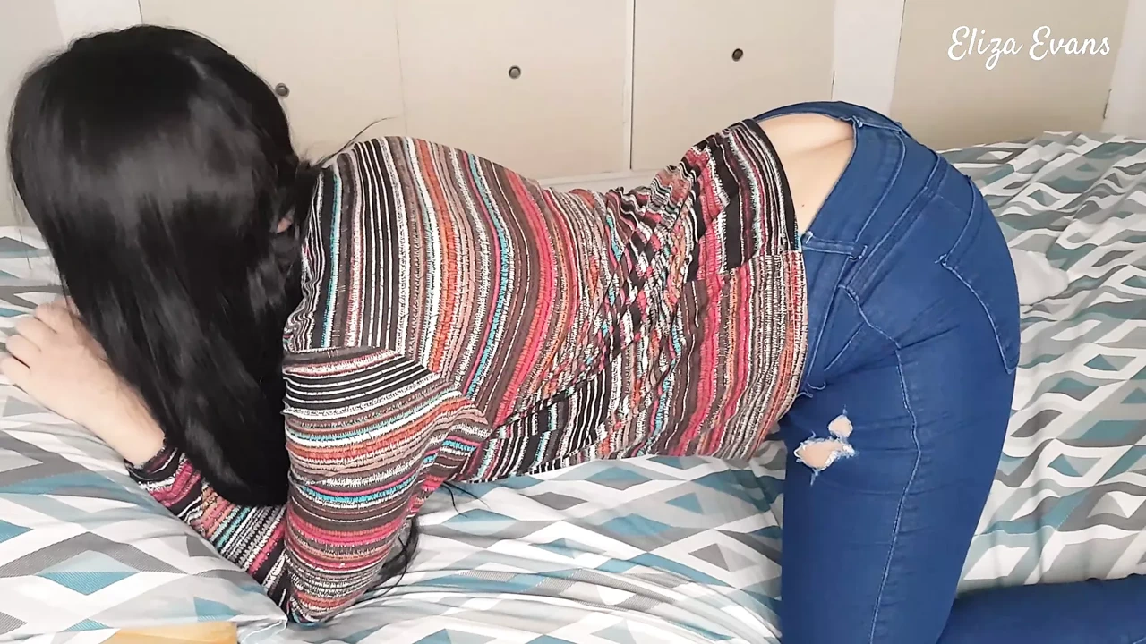 WRONG BED!! I fucked my stepsister’s best friend and recorded it for her