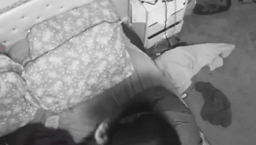 Büyük dövmeli götlü orta yaşlı seksi kadın büyük yarak arka çekimlerine ve götüne büyük boşalmaya uyanıyor