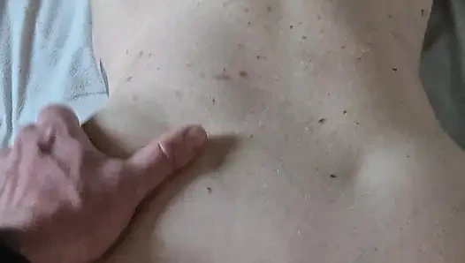 Karımı sert domaltarak sikiyorum