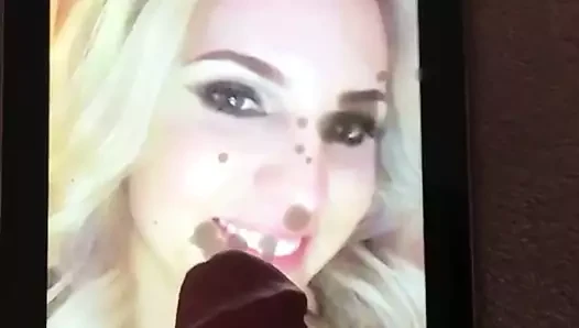 steph hesketh için prim