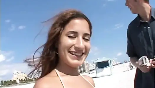 Met on the Beach and Fucked in the Hotel