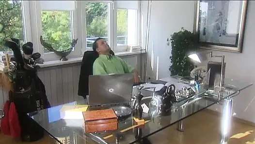 Money Makers, Blonde Muschi Wurde Beim Abendessen Hart Geritten