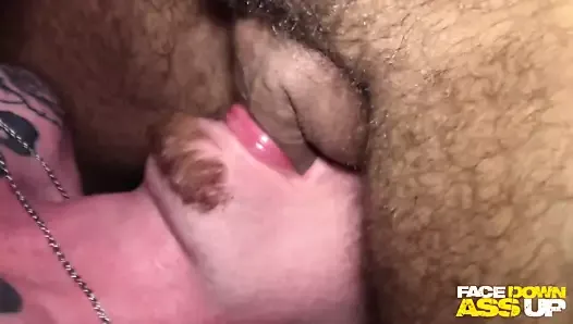 I always like when I can use these pigs to fuck and get fucked