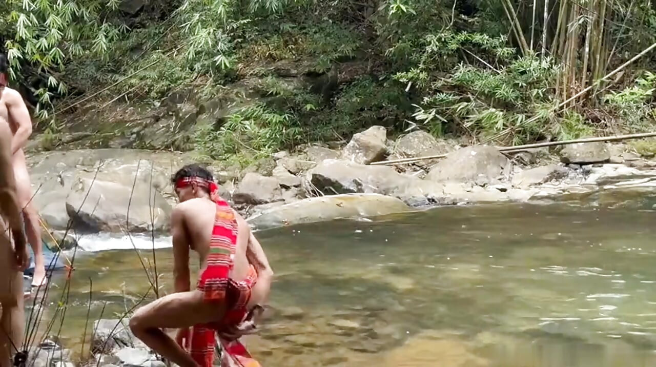 4 Filipino Aboriginal Twinks - Wild Outdoor Foursome in the Jungle