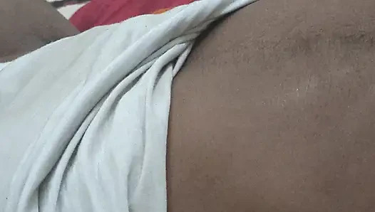Real desi couple in Singapore)