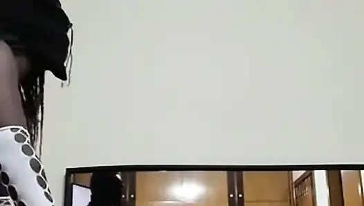 Üniversitenin erkek delisi kadınla unutulmaz bir öğleden sonra