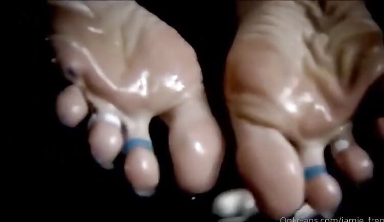 Bluenails_2