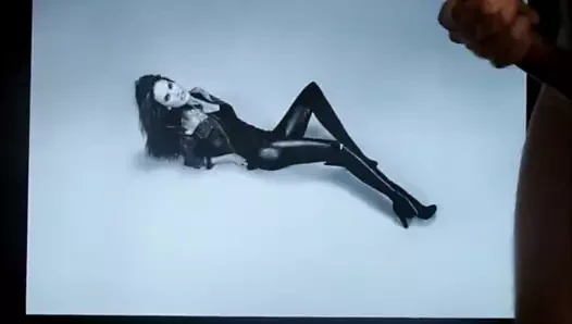 Alessandra ambrosio boşalma