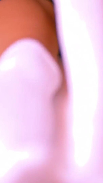 Jaw-dropping moment from "Seducing the boss in the office"