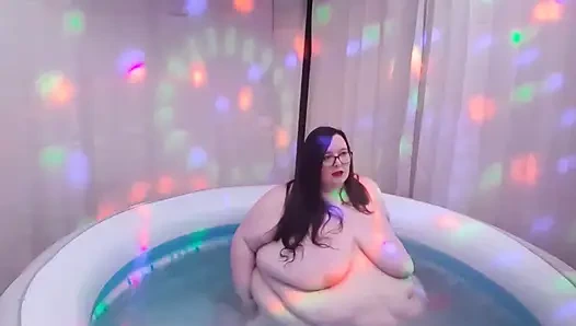 BBW SSBBW schüttelt den arsch spielt mit fupa-hintern