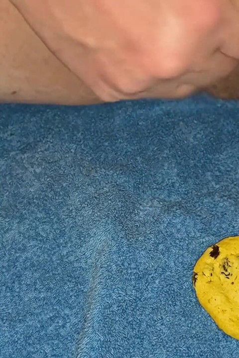 Cookie Cum Shot