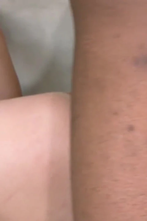最热辣的丰满场景 3 大胸黑发熟女接受肛交内射和跨人种颜射