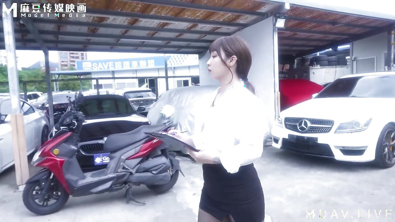 MD-0265 女售貨員的足交推銷