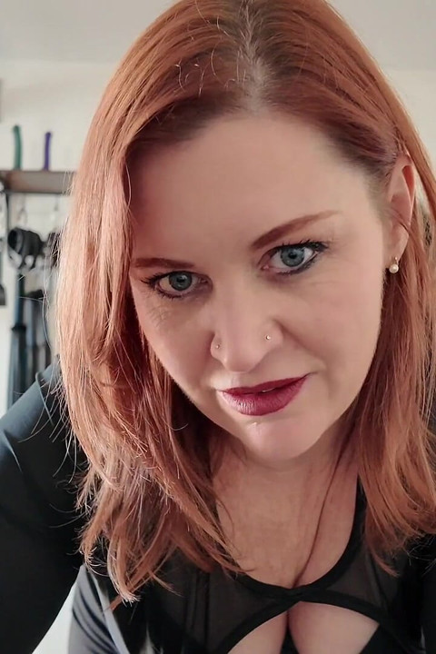 Inanna Justice audita seu mau comportamento