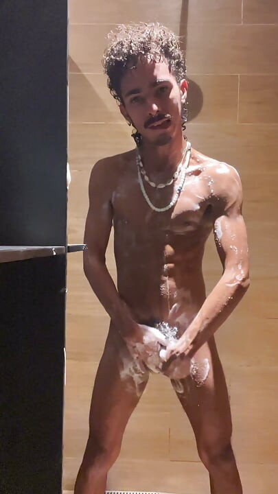 Quick bath after work out